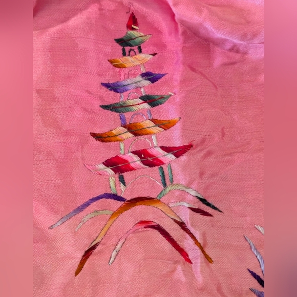 RARE Child Shanghai Embroidered Robe Cape Vintage Satin Dragon Fur Trim Pink - Picture 3 of 16